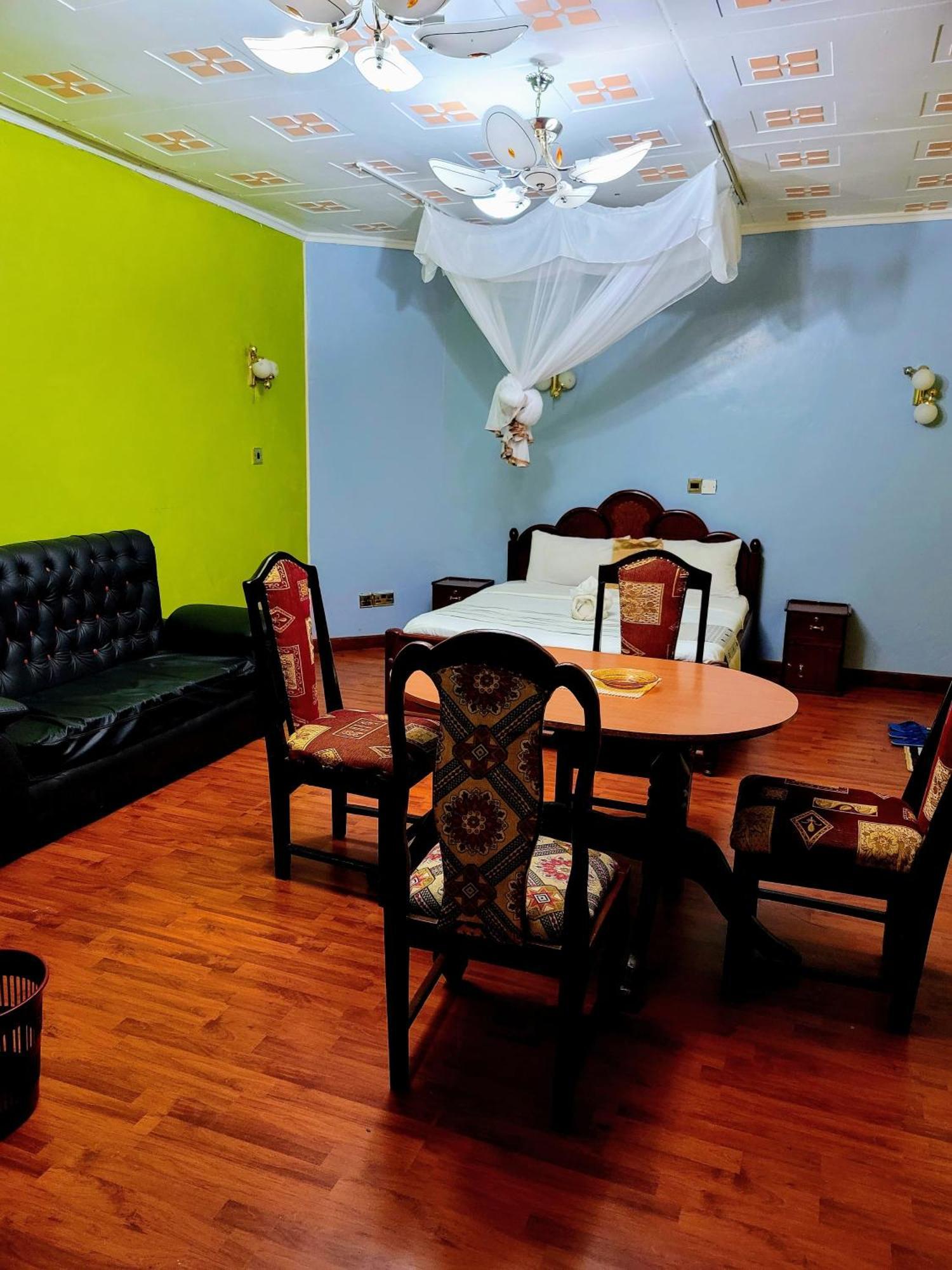 Apex Resort Nakuru Bagian luar foto