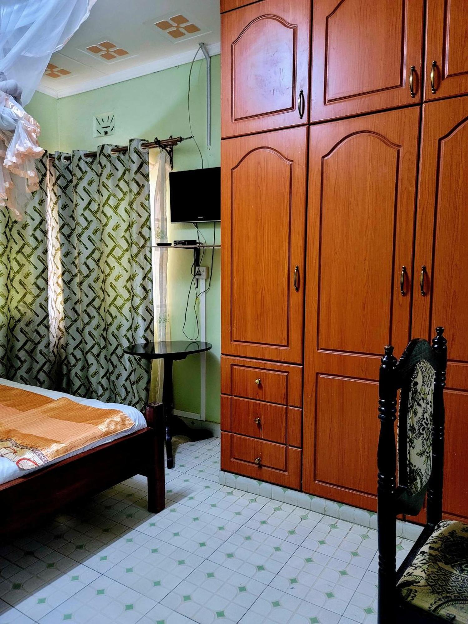 Apex Resort Nakuru Bagian luar foto