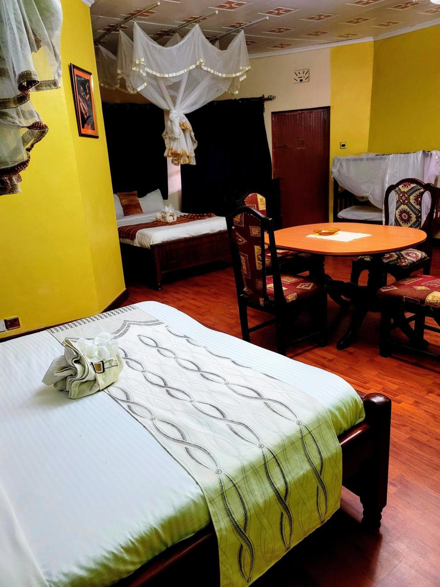 Apex Resort Nakuru Bagian luar foto