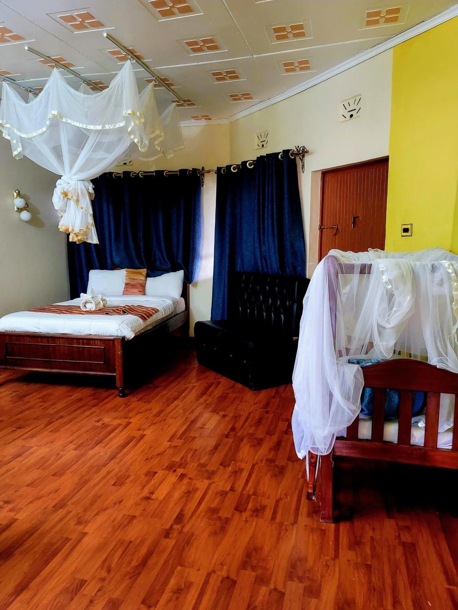 Apex Resort Nakuru Bagian luar foto